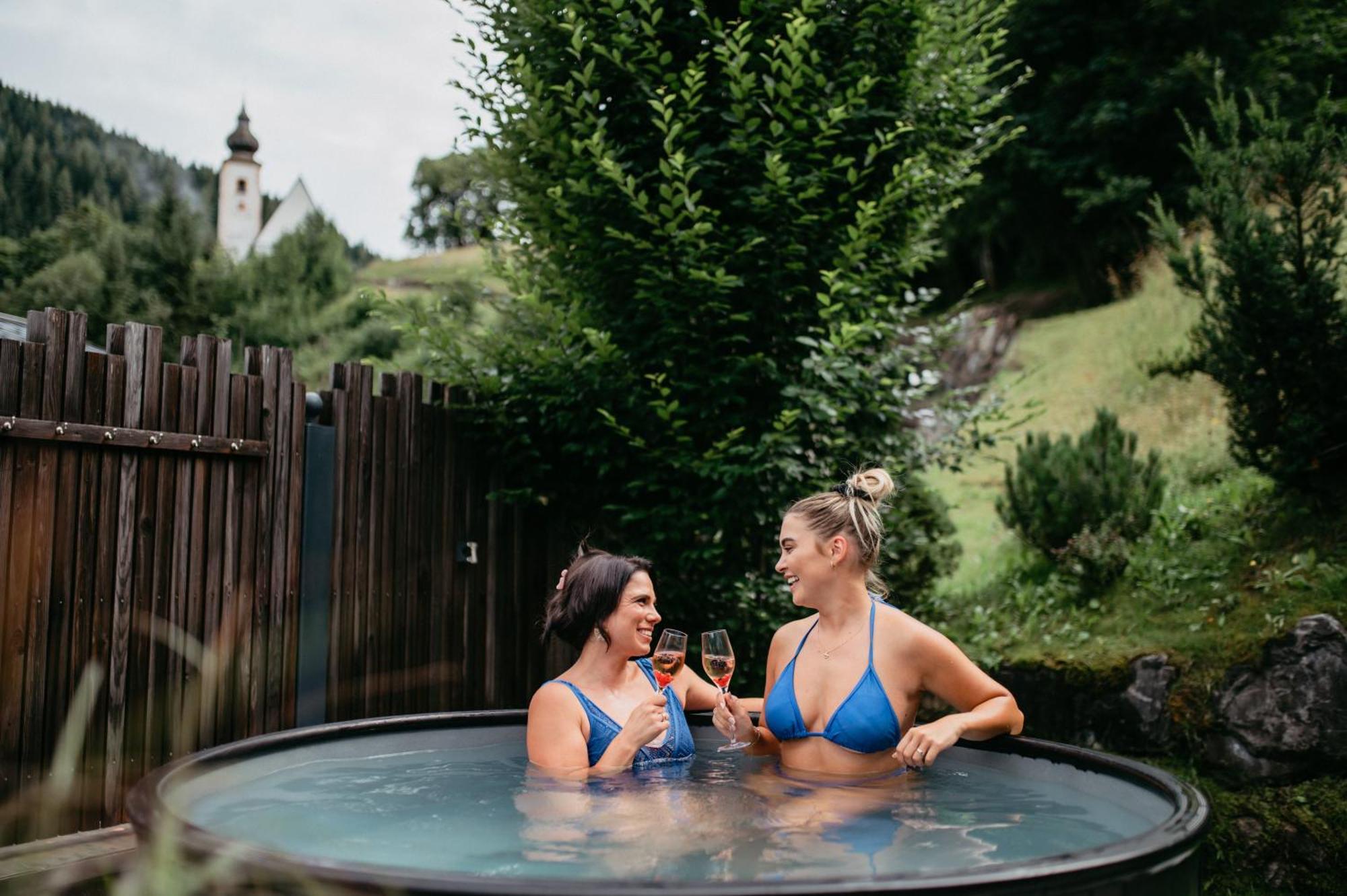 דינטן אם הוכקוניג Almhof Alpin Apartments & Spa מראה חיצוני תמונה