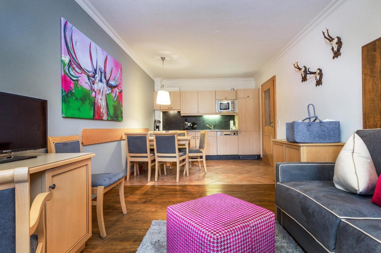 דינטן אם הוכקוניג Almhof Alpin Apartments & Spa מראה חיצוני תמונה